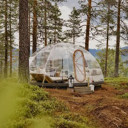 Glass-Igloo With Spectacular Views Of Majestic Mountains